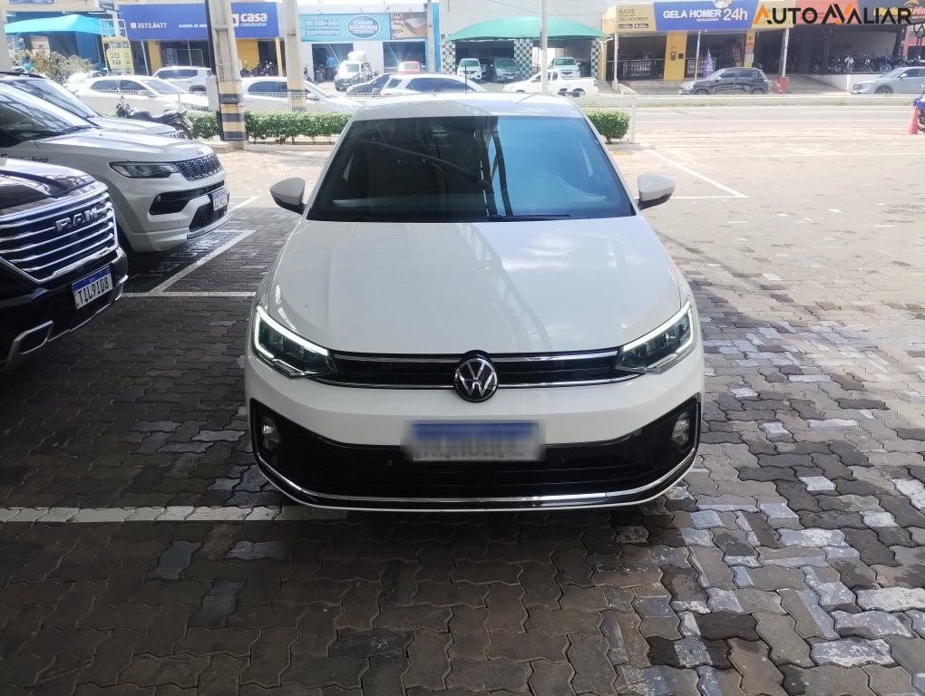 VOLKSWAGEN VIRTUS 1.0 200 TSI HIGHLINE AUTOM&Aacute;TICO