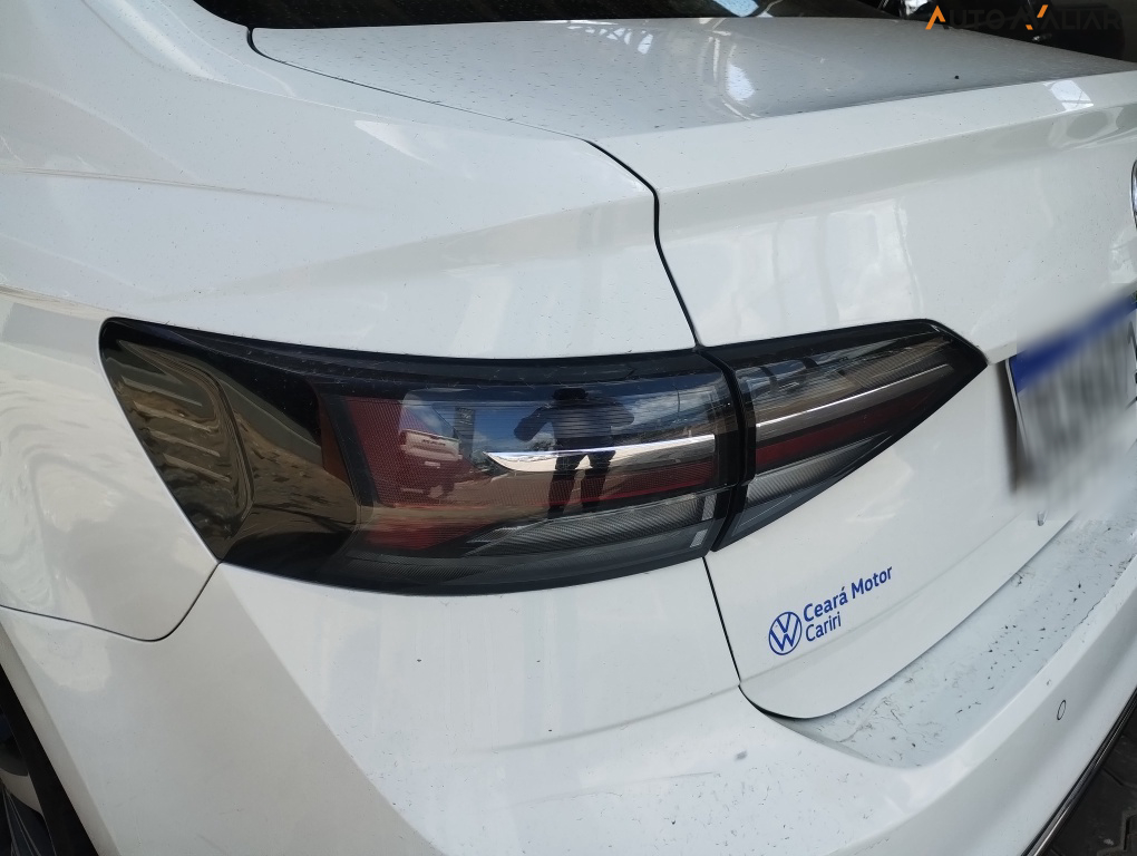 VOLKSWAGEN VIRTUS 1.0 200 TSI HIGHLINE AUTOM&Aacute;TICO