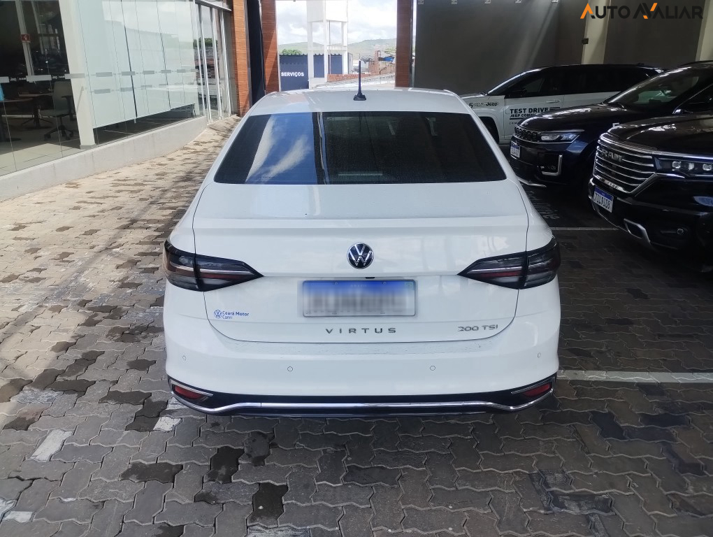 VOLKSWAGEN VIRTUS 1.0 200 TSI HIGHLINE AUTOM&Aacute;TICO