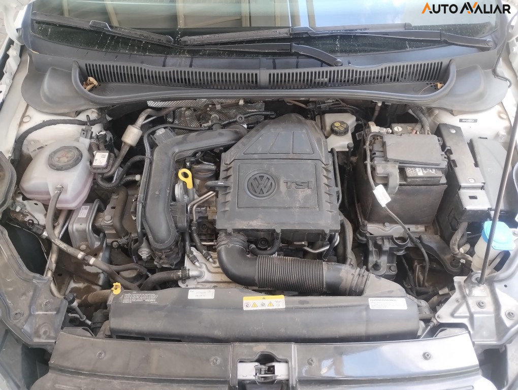 VOLKSWAGEN VIRTUS 1.0 200 TSI HIGHLINE AUTOM&Aacute;TICO