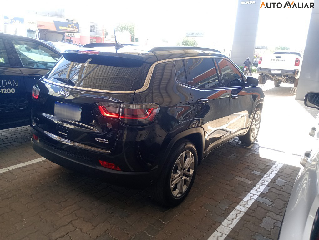 JEEP COMPASS 1.3 T270 TURBO FLEX LONGITUDE AT6