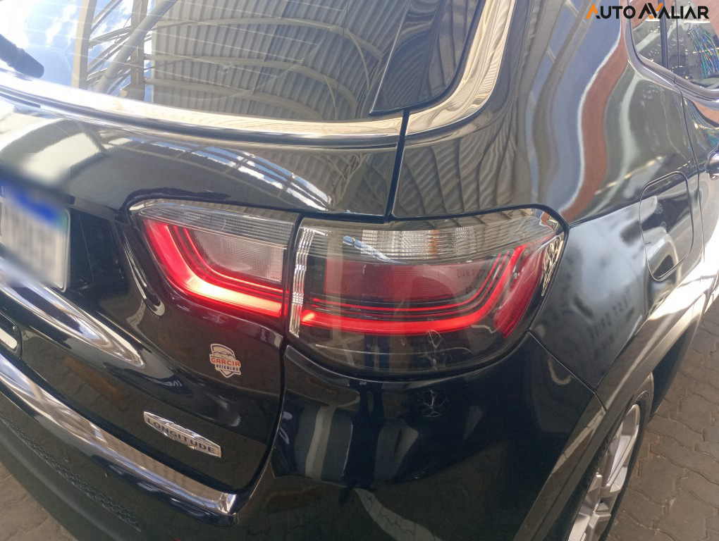 JEEP COMPASS 1.3 T270 TURBO FLEX LONGITUDE AT6