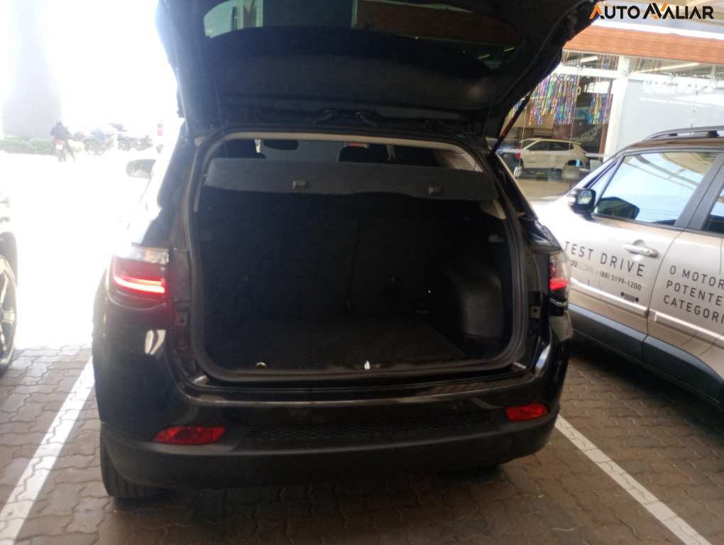 JEEP COMPASS 1.3 T270 TURBO FLEX LONGITUDE AT6