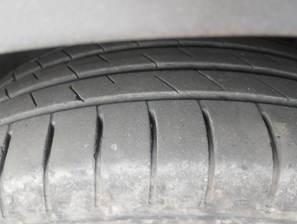 VOLKSWAGEN T-CROSS 1.0 200 TSI TOTAL FLEX AUTOM&Aacute;TICO