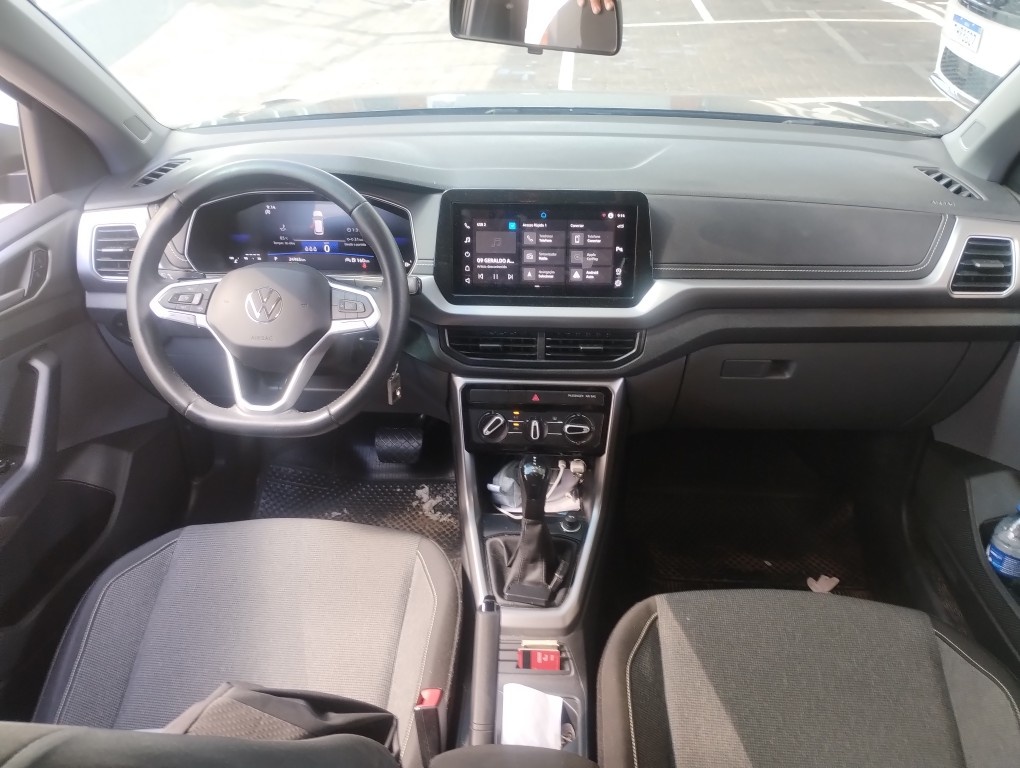 VOLKSWAGEN T-CROSS 1.0 200 TSI TOTAL FLEX AUTOM&Aacute;TICO
