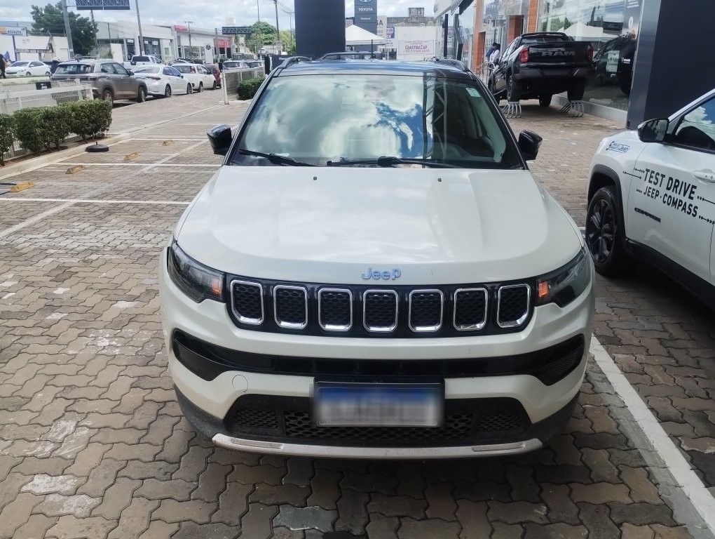 JEEP COMPASS 1.3 T270 TURBO FLEX LONGITUDE AT6