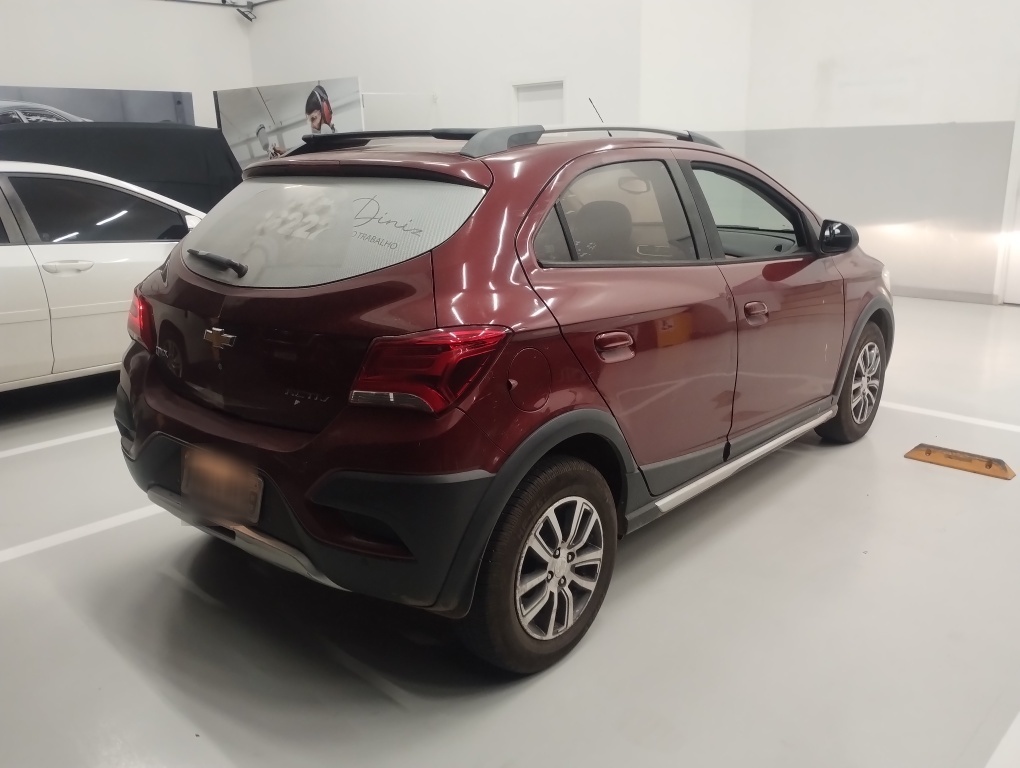 CHEVROLET ONIX 1.4 MPFI ACTIV 8V FLEX 4P MANUAL