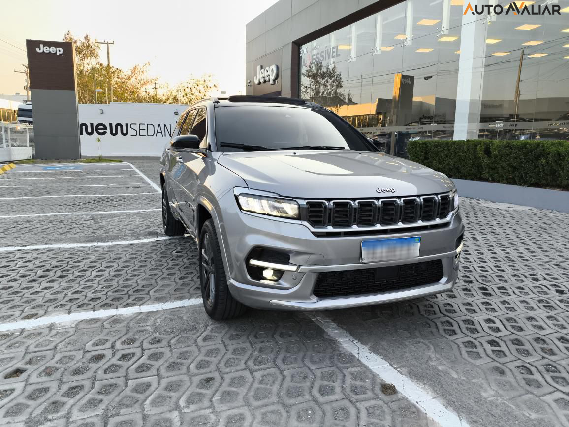 JEEP COMMANDER 2.0 HURRICANE 4 TURBO GASOLINA OVERLAND AT9