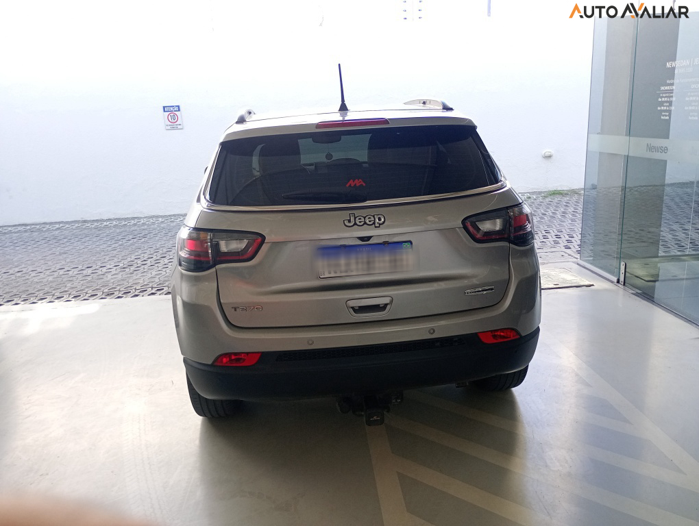 JEEP COMPASS 1.3 T270 TURBO FLEX LONGITUDE AT6