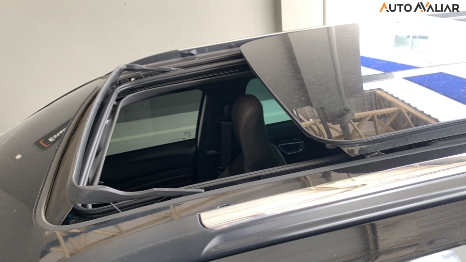 JEEP COMMANDER 1.3 T270 TURBO FLEX OVERLAND AT6