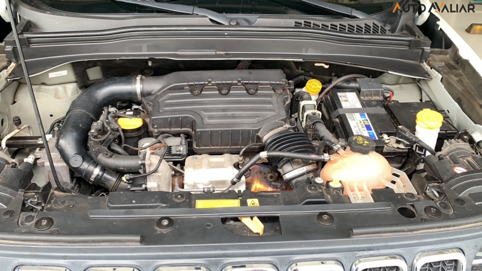 JEEP RENEGADE 1.3 T270 TURBO FLEX LONGITUDE AT6