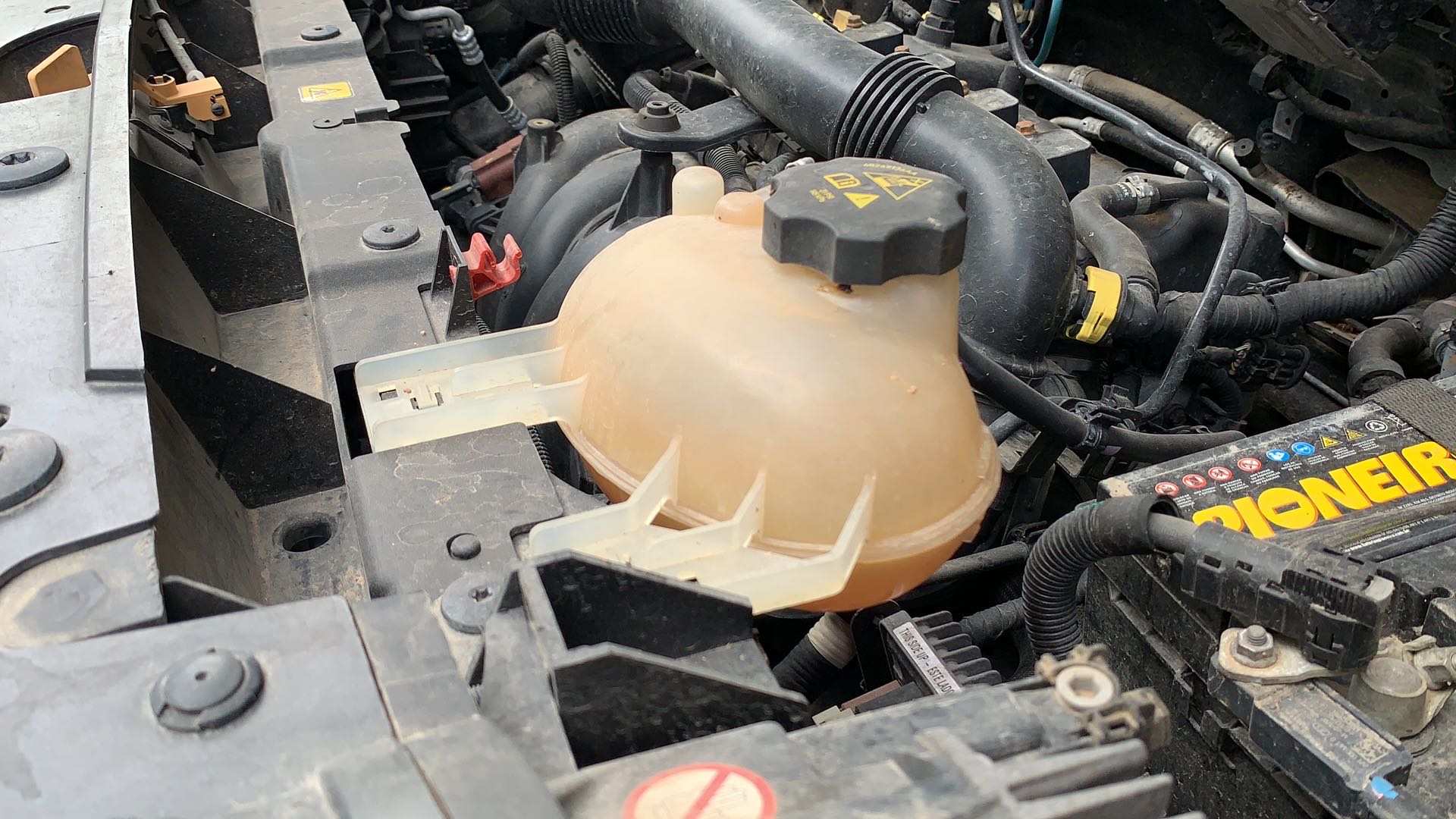 JEEP RENEGADE 1.8 16V FLEX LONGITUDE 4P AUTOMATICO