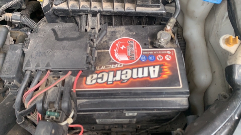 VOLKSWAGEN FOX 1.6 MI HIGHLINE 8V FLEX 4P MANUAL