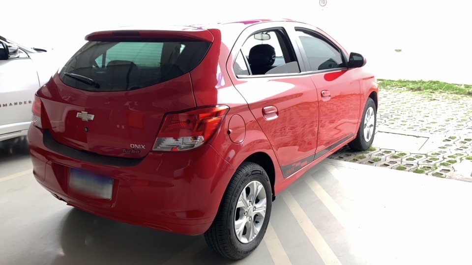 CHEVROLET ONIX 1.0 MPFI LS 8V FLEX 4P MANUAL