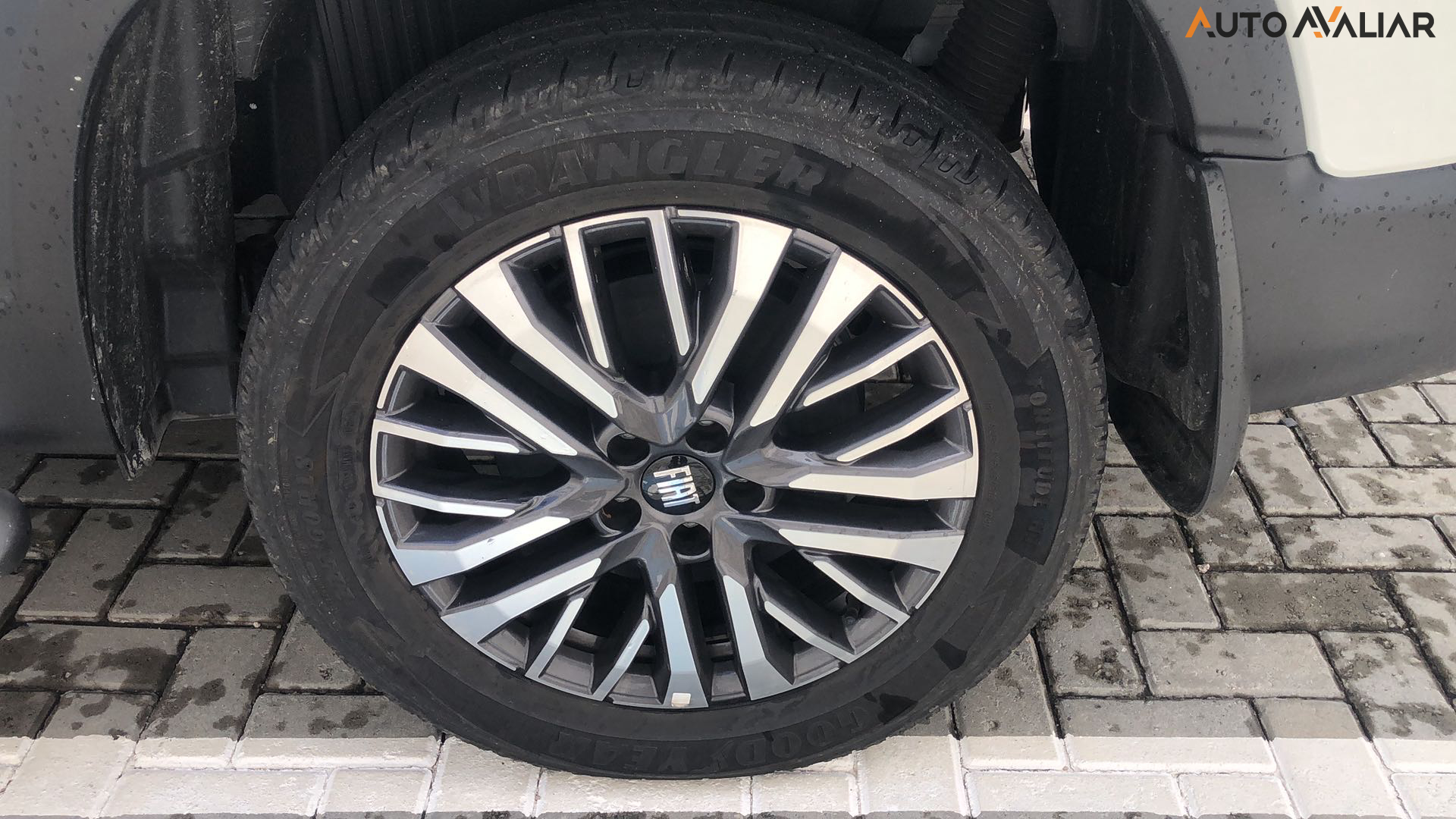 FIAT TORO 2.0 16V TURBO DIESEL RANCH 4WD AT9