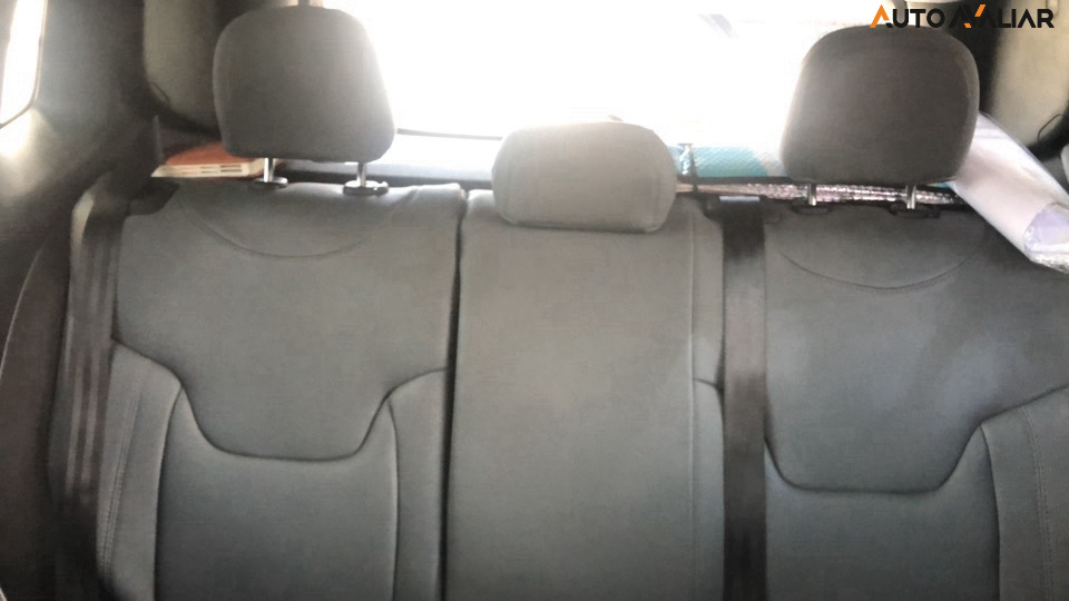 JEEP RENEGADE 1.3 T270 TURBO FLEX SPORT AT6