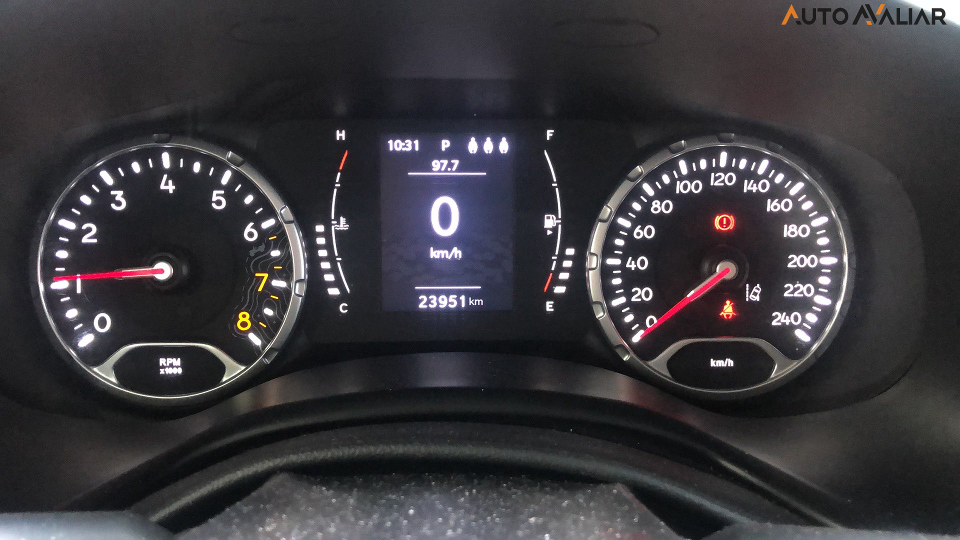 JEEP RENEGADE 1.3 T270 TURBO FLEX SPORT AT6