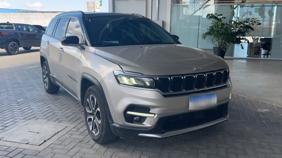 JEEP COMMANDER 1.3 T270 TURBO FLEX LIMITED AT6