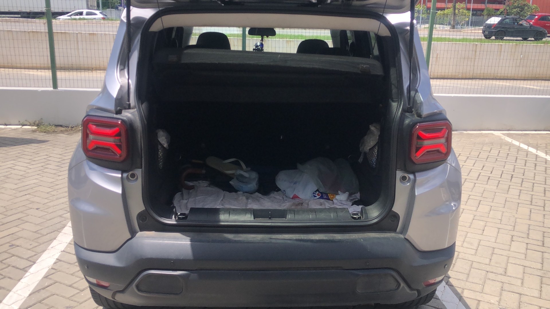 JEEP RENEGADE 1.3 T270 TURBO FLEX SPORT AT6