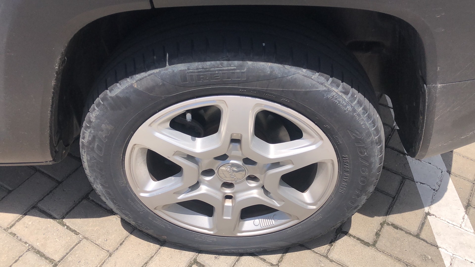 JEEP RENEGADE 1.3 T270 TURBO FLEX SPORT AT6