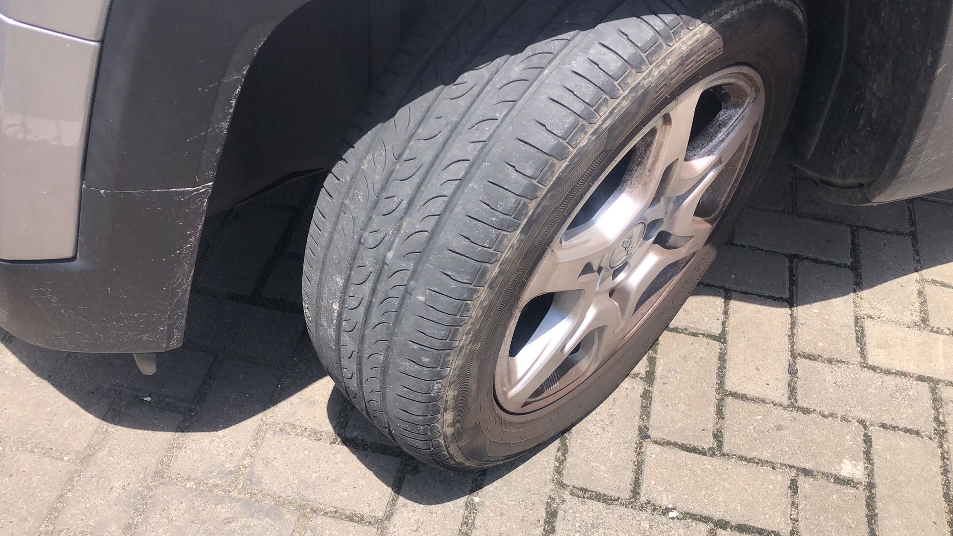 JEEP RENEGADE 1.3 T270 TURBO FLEX SPORT AT6