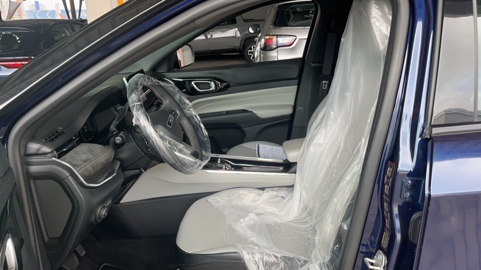 JEEP COMMANDER 2.0 TD380 TURBO DIESEL LIMITED AT9