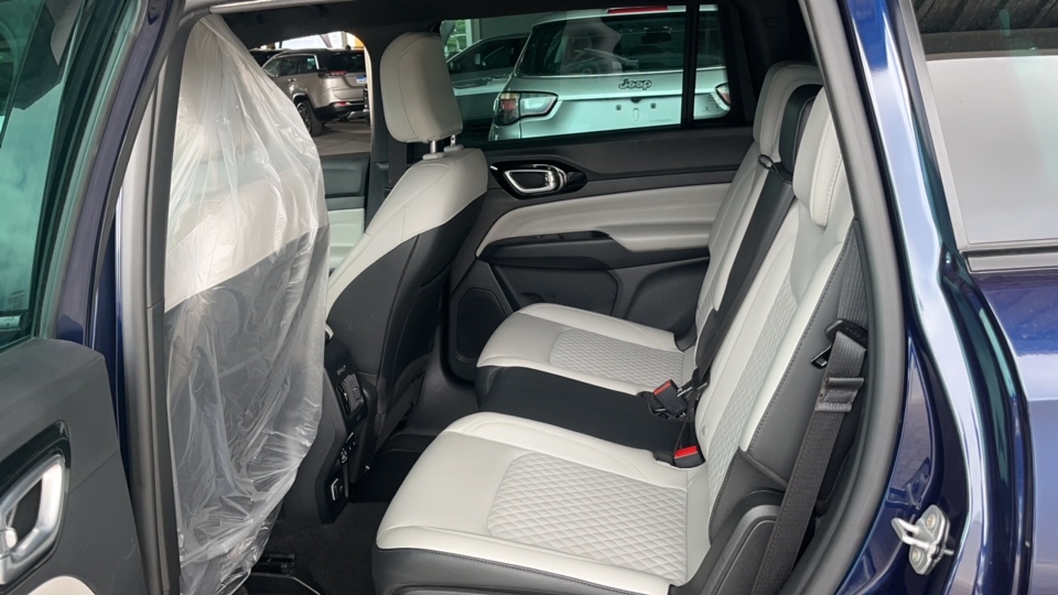 JEEP COMMANDER 2.0 TD380 TURBO DIESEL LIMITED AT9