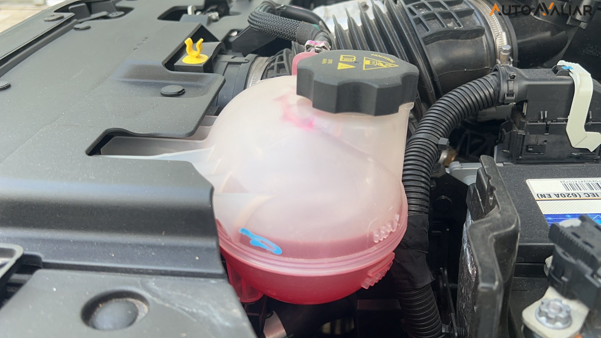 JEEP COMPASS 2.0 HURRICANE 4 TURBO GASOLINA OVERLAND AT9