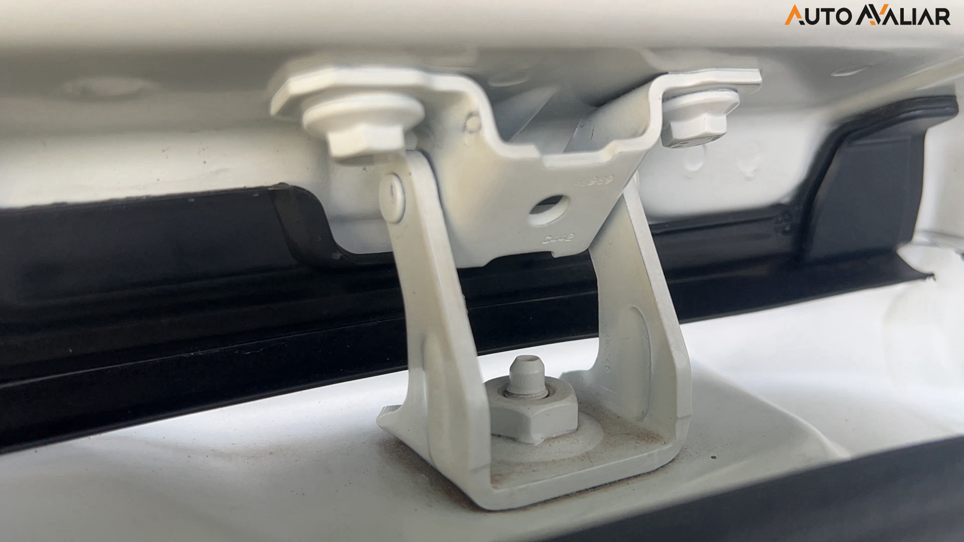 JEEP COMPASS 2.0 HURRICANE 4 TURBO GASOLINA OVERLAND AT9