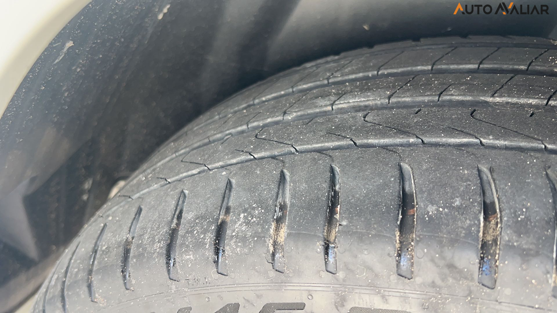 JEEP COMPASS 2.0 HURRICANE 4 TURBO GASOLINA OVERLAND AT9