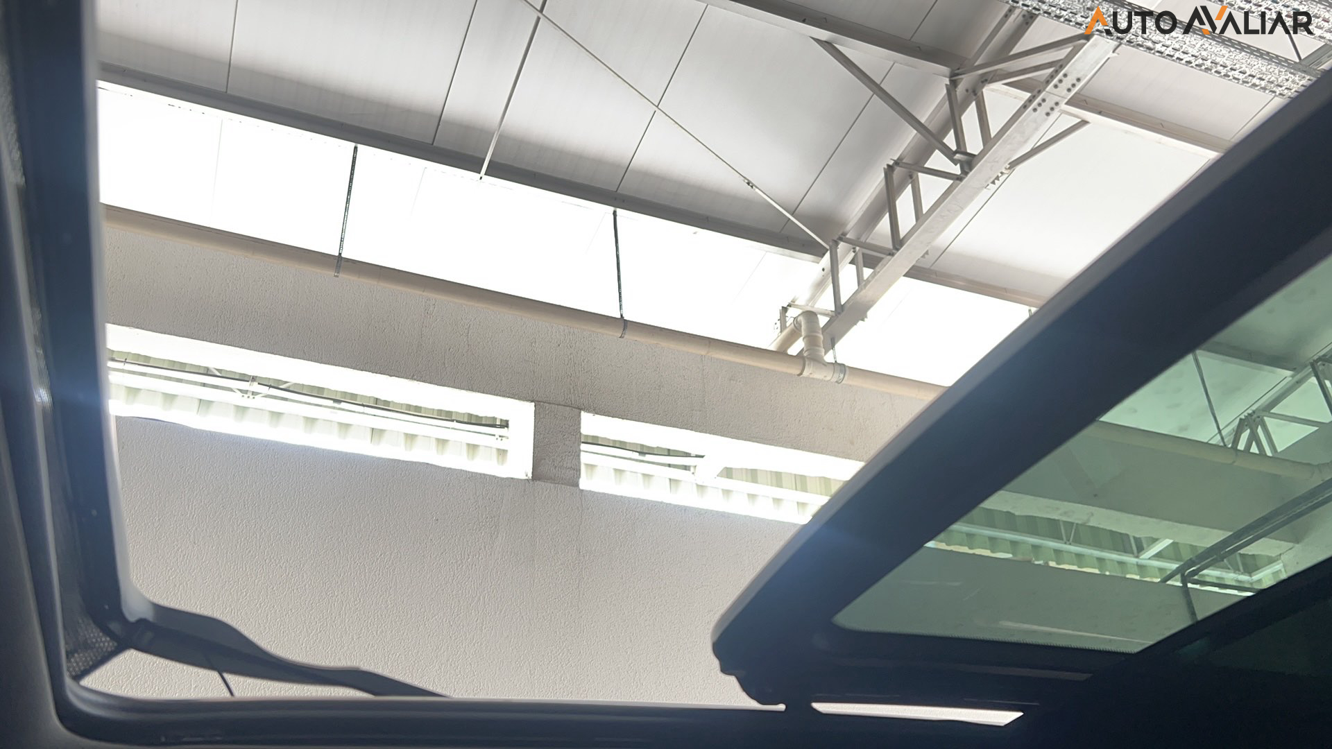 JEEP COMMANDER 1.3 T270 TURBO FLEX OVERLAND AT6