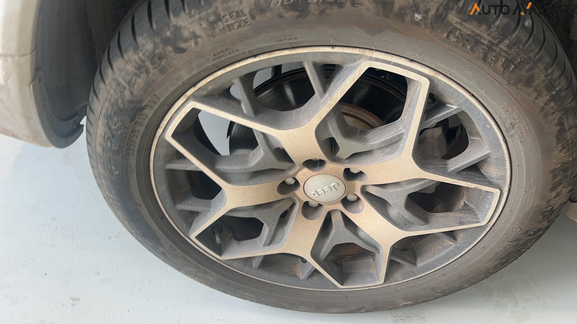 JEEP COMMANDER 1.3 T270 TURBO FLEX OVERLAND AT6