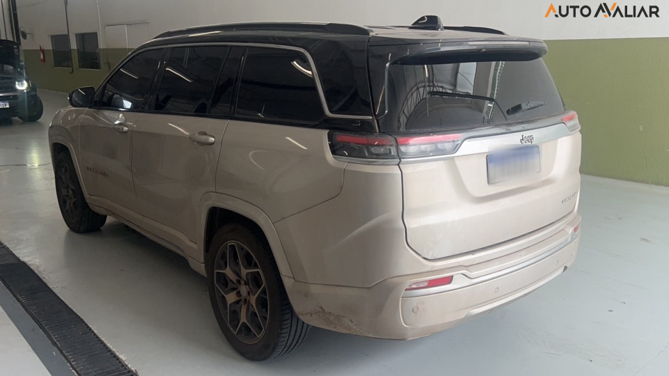 JEEP COMMANDER 1.3 T270 TURBO FLEX OVERLAND AT6