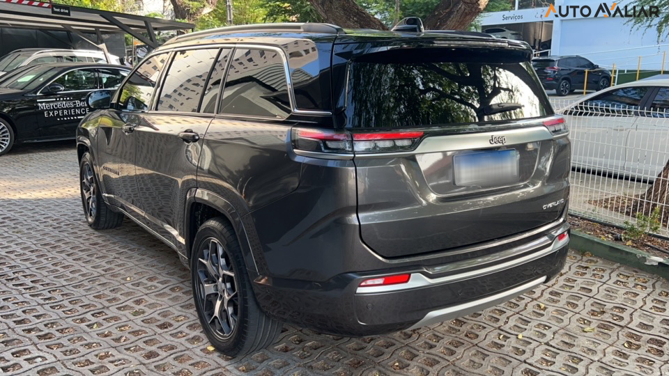 JEEP COMMANDER 1.3 T270 TURBO FLEX OVERLAND AT6