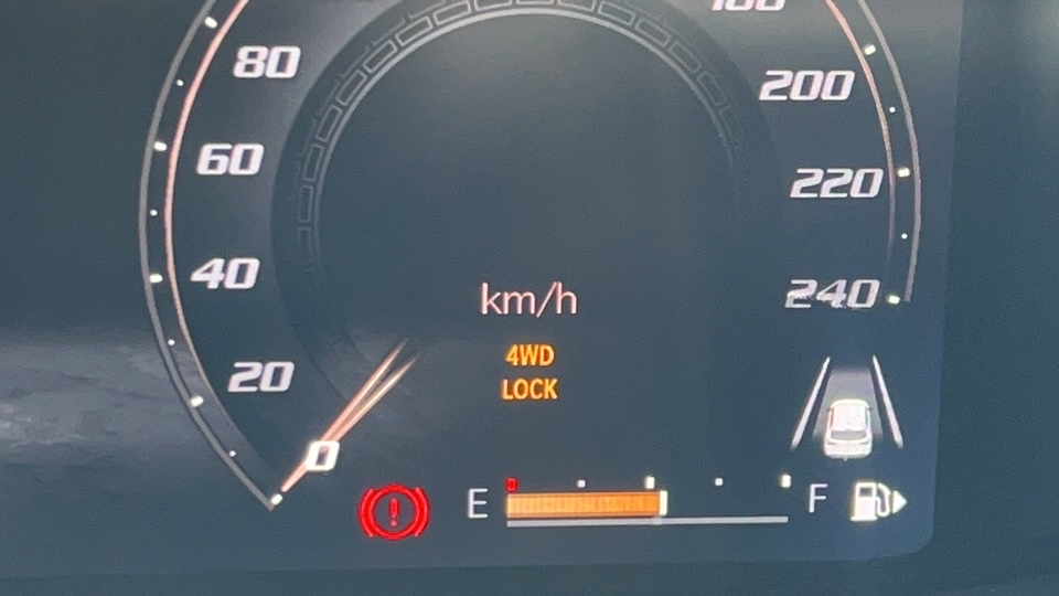 JEEP COMPASS 2.0 HURRICANE 4 TURBO GASOLINA BLACKHAWK AT9