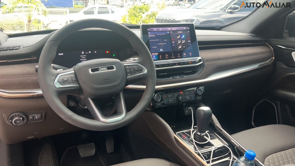 JEEP COMMANDER 1.3 T270 TURBO FLEX OVERLAND AT6