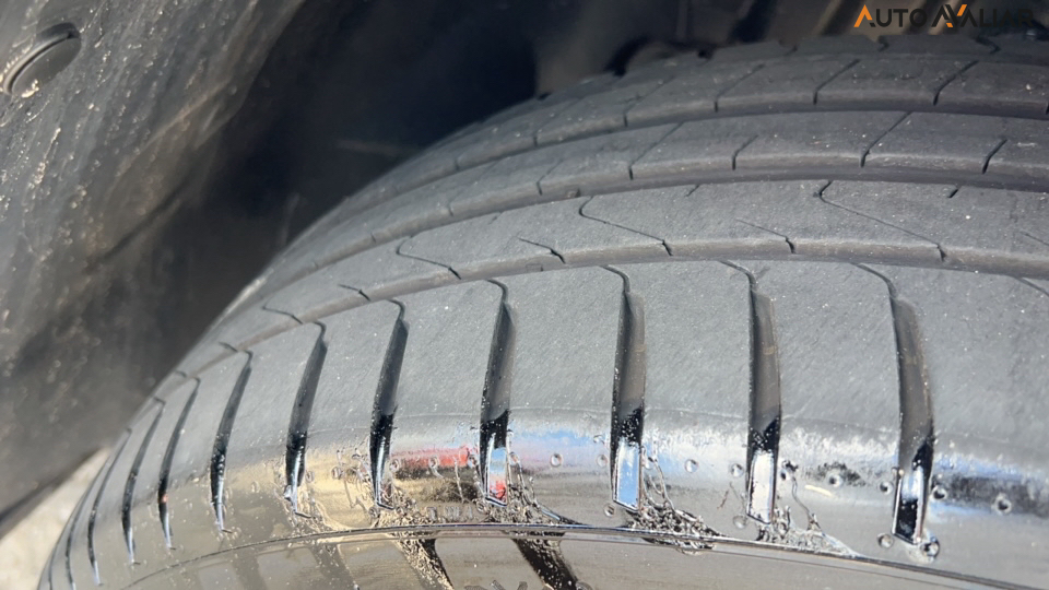 JEEP COMMANDER 1.3 T270 TURBO FLEX OVERLAND AT6