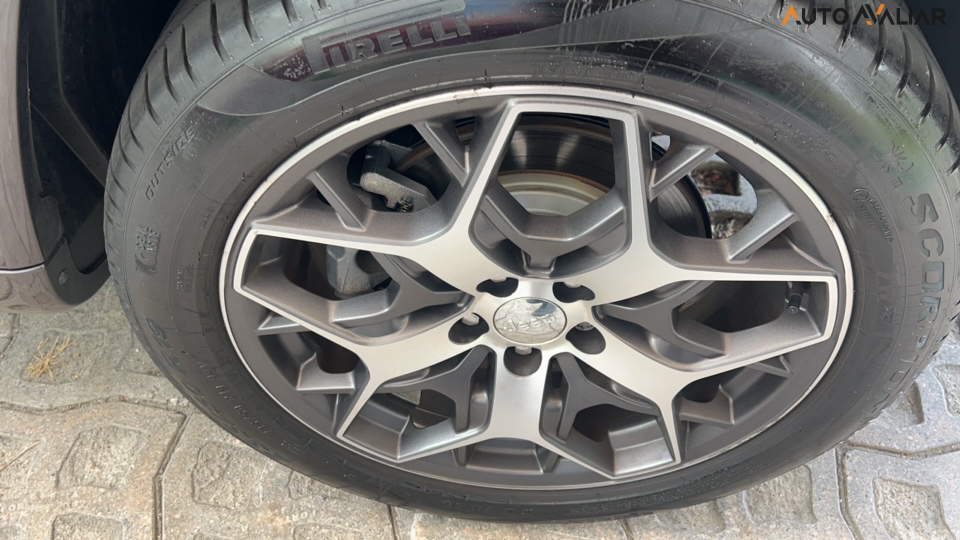 JEEP COMMANDER 1.3 T270 TURBO FLEX OVERLAND AT6