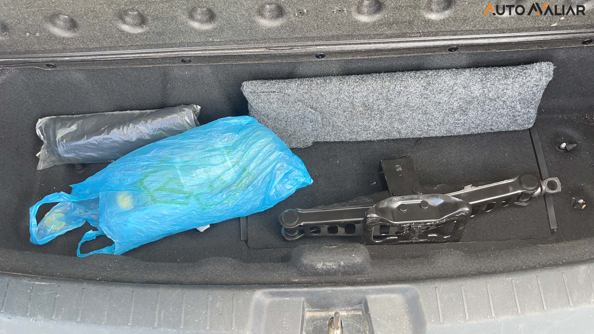 FIAT FREEMONT 2.4 PRECISION 16V GASOLINA 4P AUTOMATICO