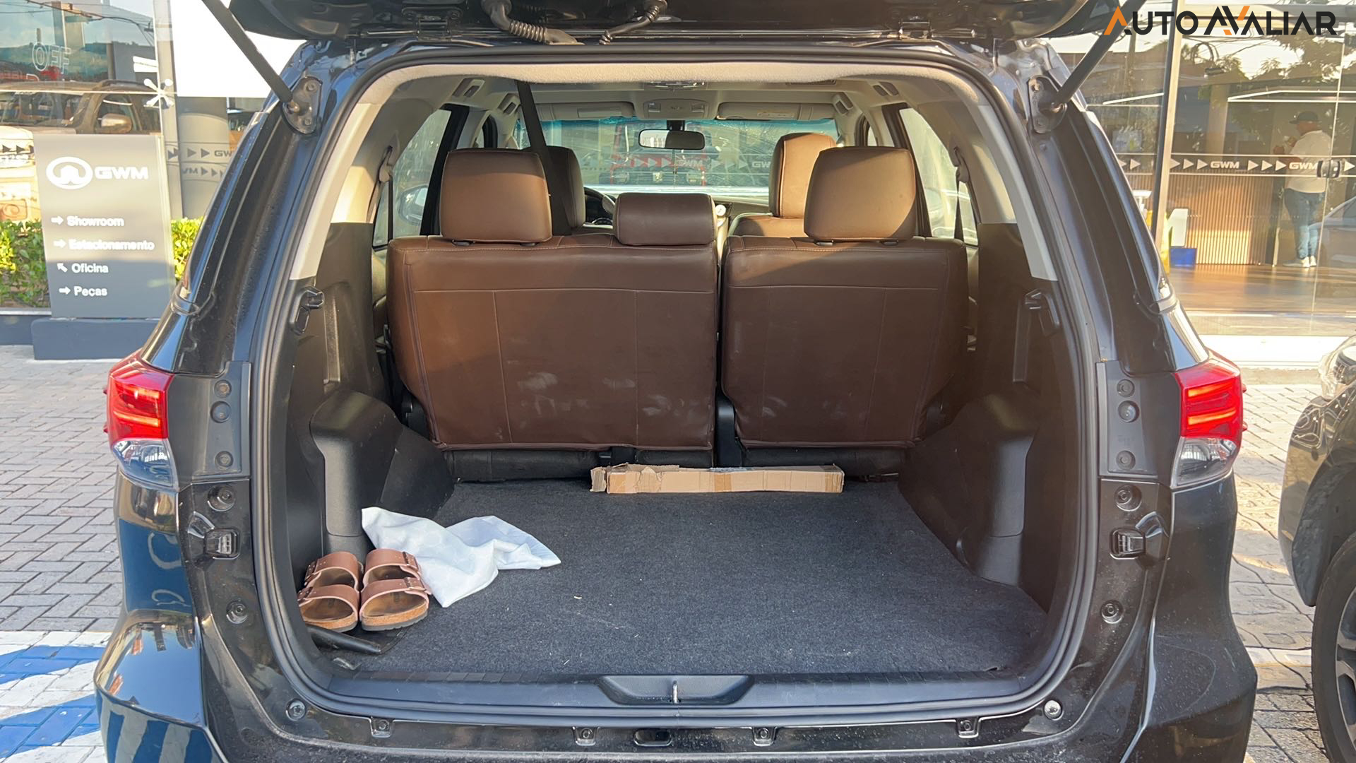 TOYOTA HILUX SW4 2.7 SR 4X2 16V FLEX 4P AUTOMATICO