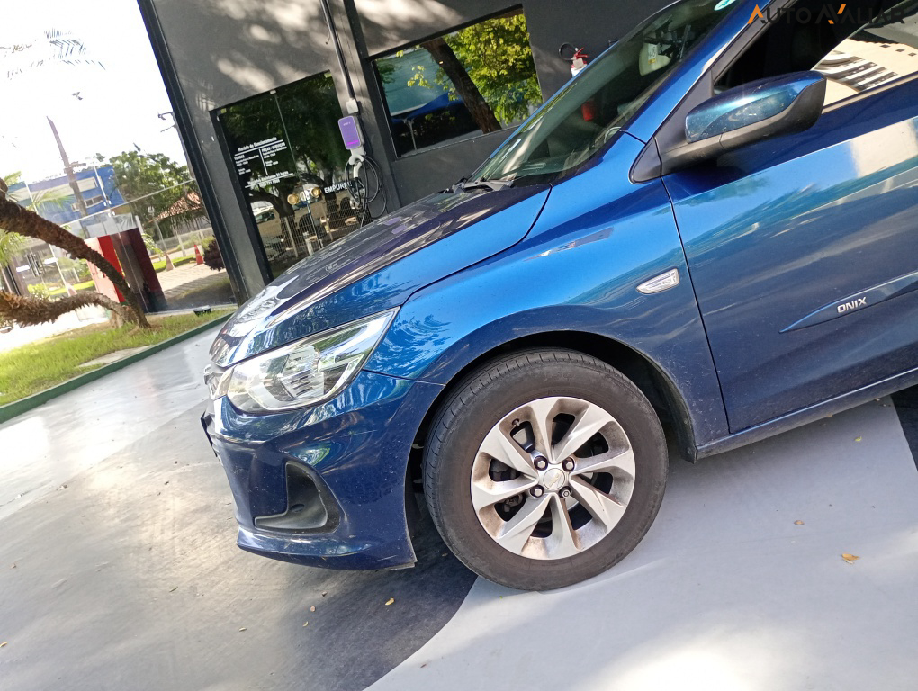 CHEVROLET ONIX 1.0 FLEX LT MANUAL