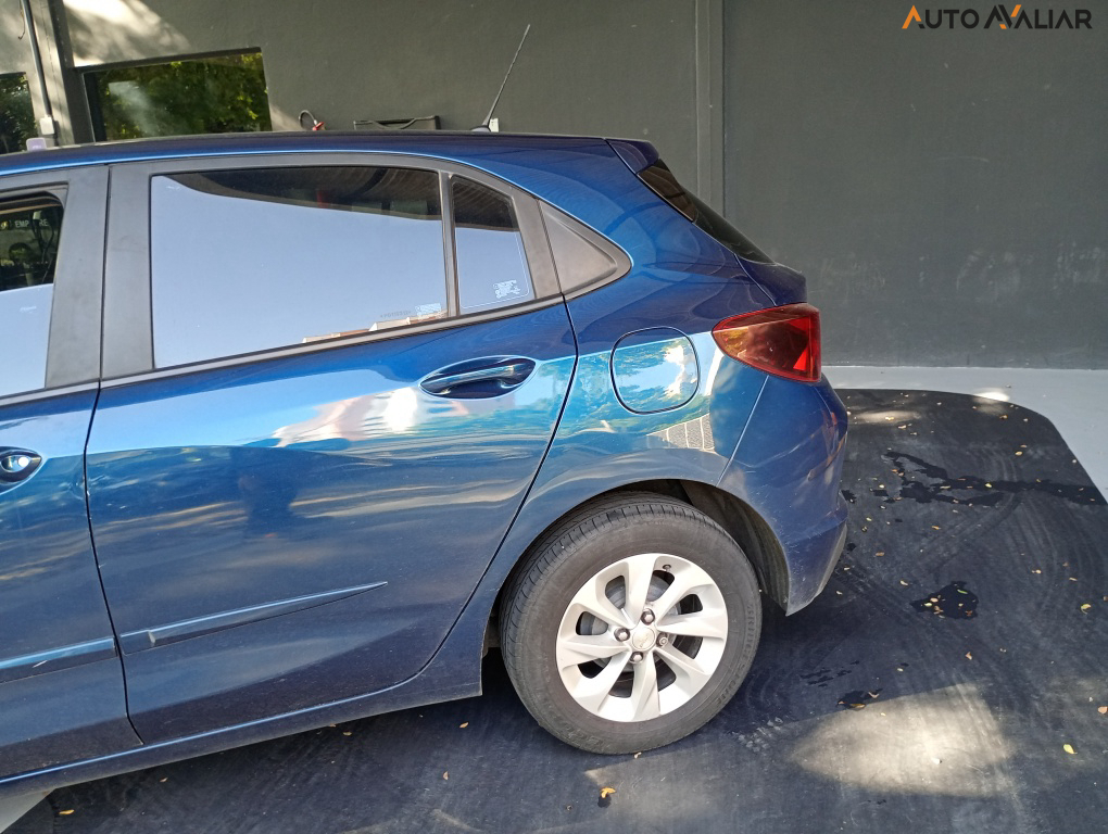 CHEVROLET ONIX 1.0 FLEX LT MANUAL