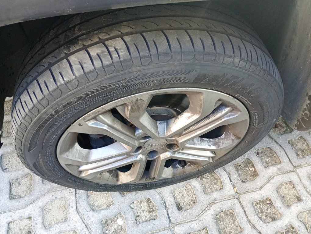 JEEP COMPASS 1.3 T270 TURBO FLEX LONGITUDE AT6