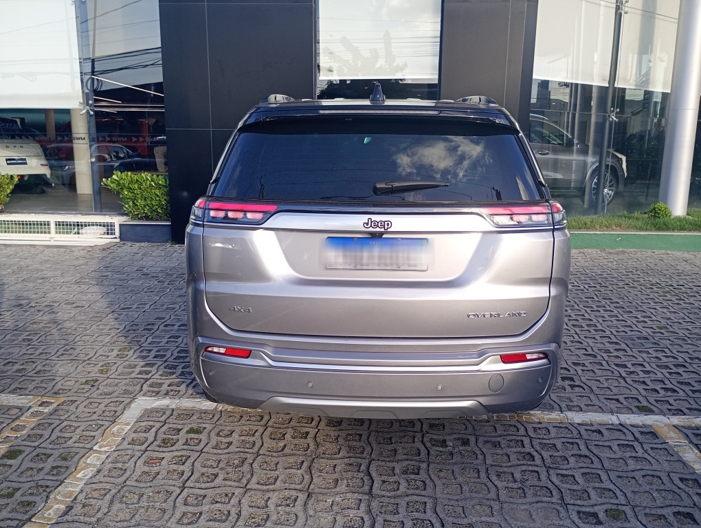 JEEP COMMANDER 2.2 TURBO DIESEL OVERLAND AT9