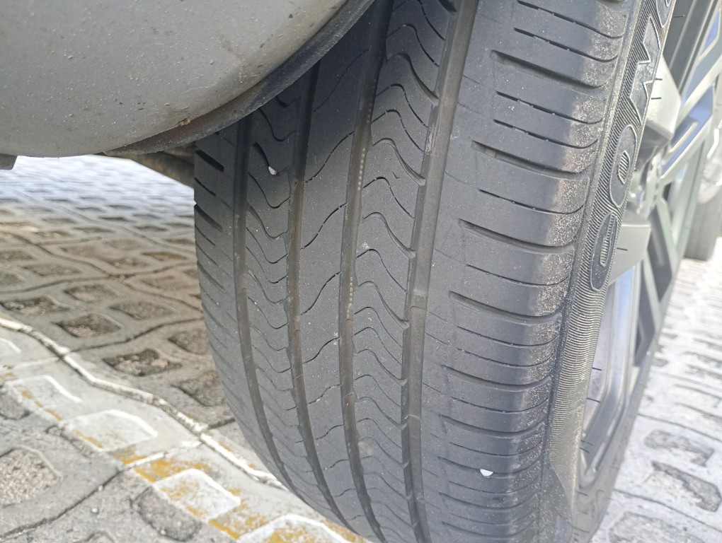 JEEP COMMANDER 2.2 TURBO DIESEL OVERLAND AT9