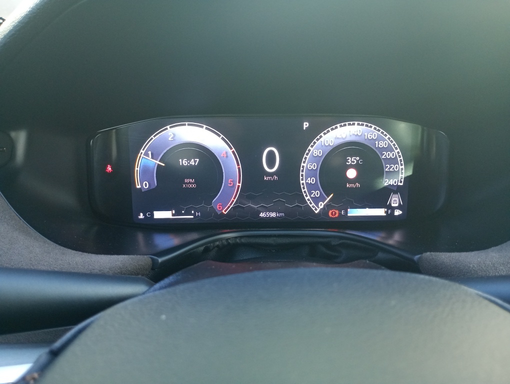 JEEP COMMANDER 2.2 TURBO DIESEL OVERLAND AT9