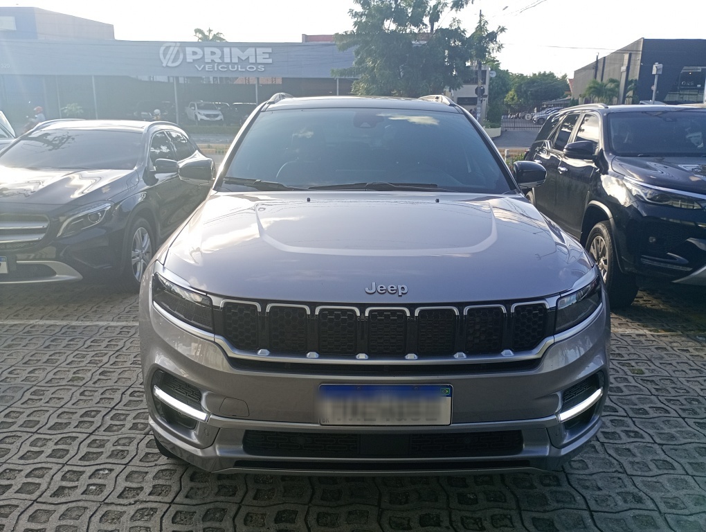 JEEP COMMANDER 2.2 TURBO DIESEL OVERLAND AT9