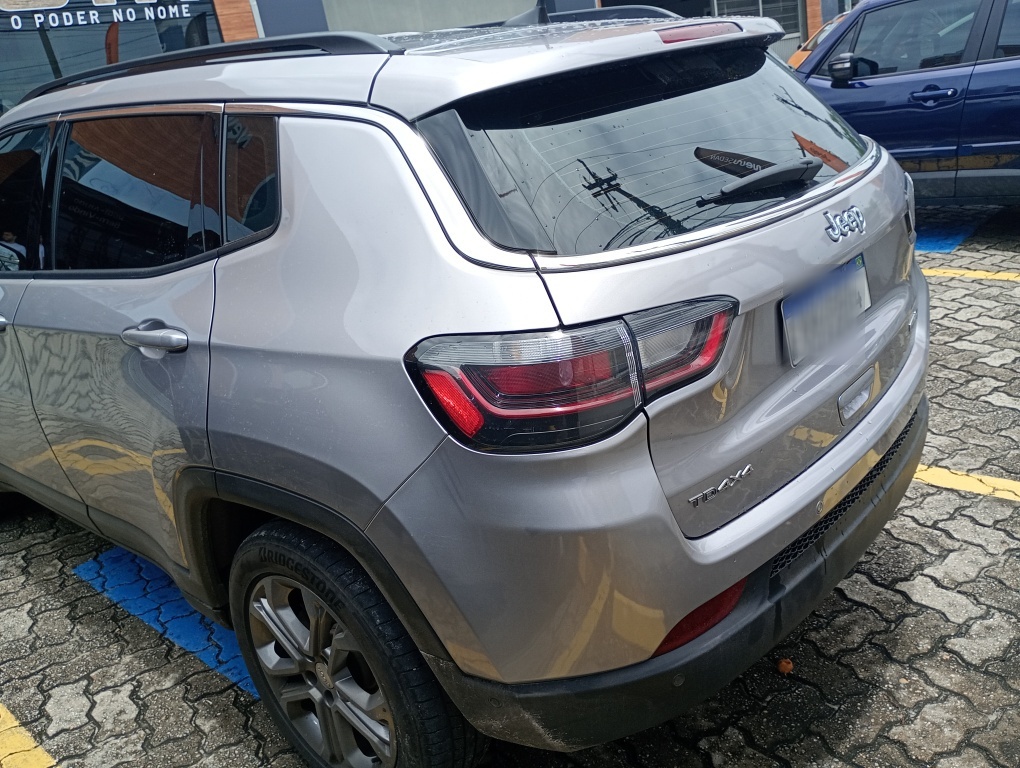 JEEP COMPASS 2.0 16V DIESEL LONGITUDE 4X4 AUTOMATICO