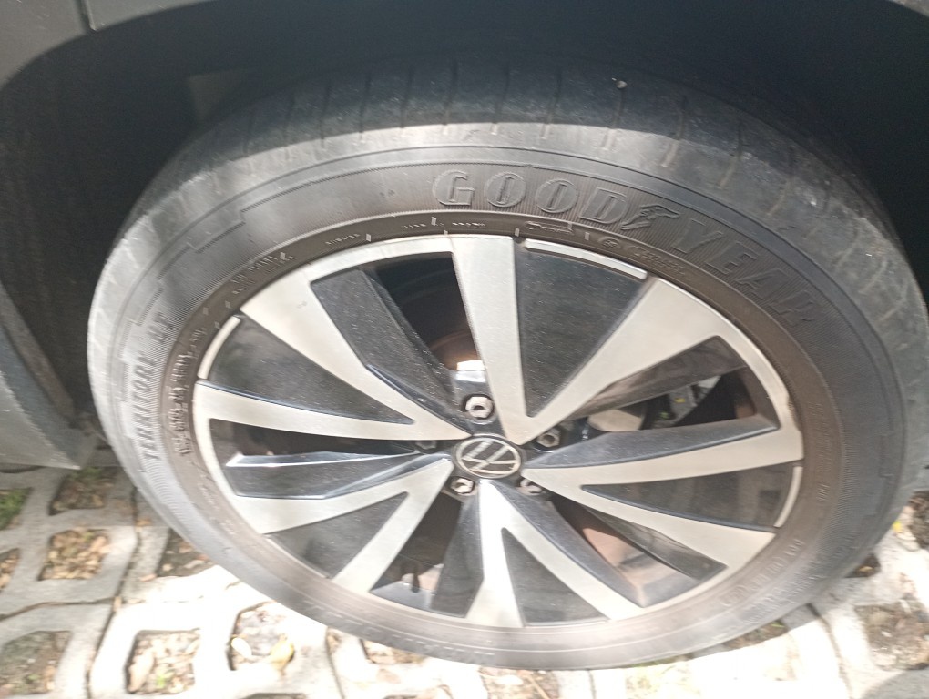 VOLKSWAGEN TAOS 1.4 250 TSI TOTAL FLEX HIGHLINE AUTOM&Aacute;TICO