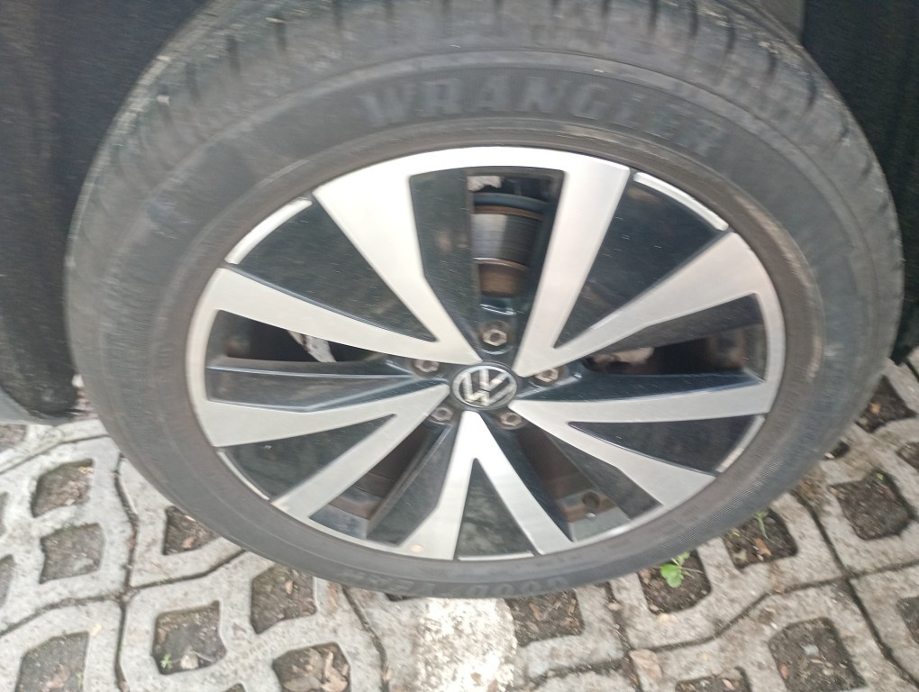 VOLKSWAGEN TAOS 1.4 250 TSI TOTAL FLEX HIGHLINE AUTOM&Aacute;TICO